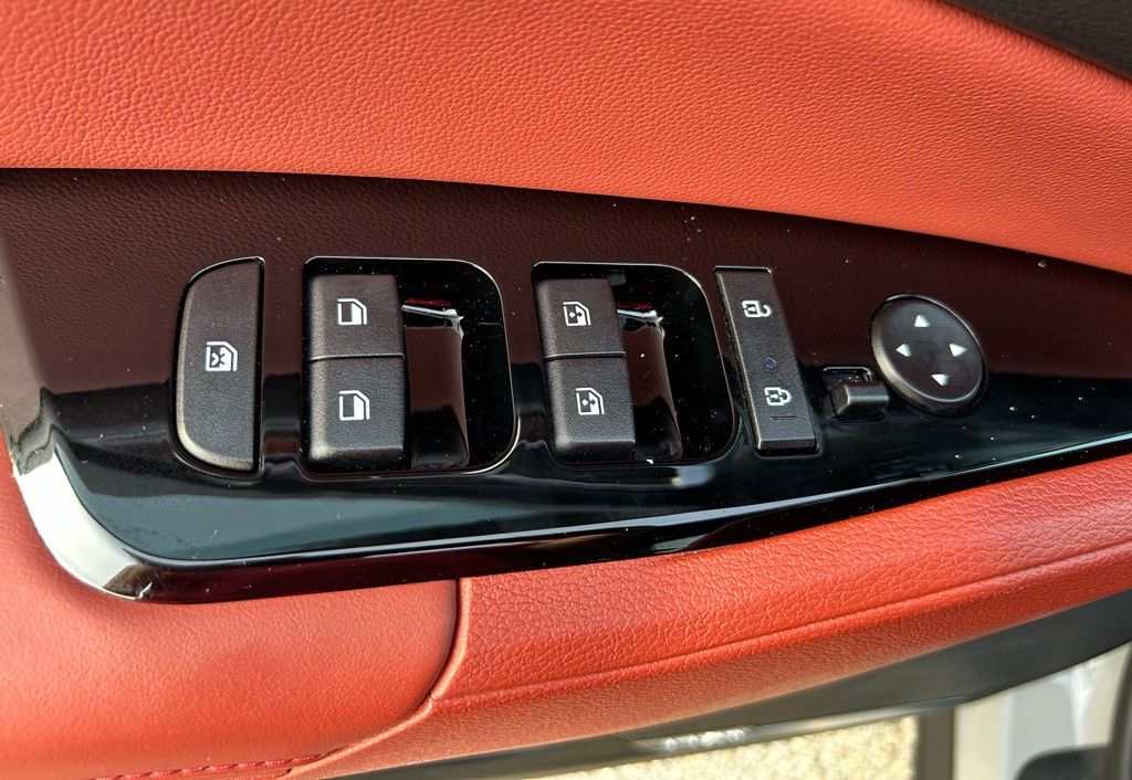 2025 Kia Sportage SX Prestige 17