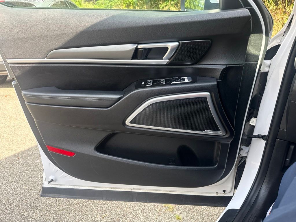 2021 Kia Telluride S White at South Hills Kia