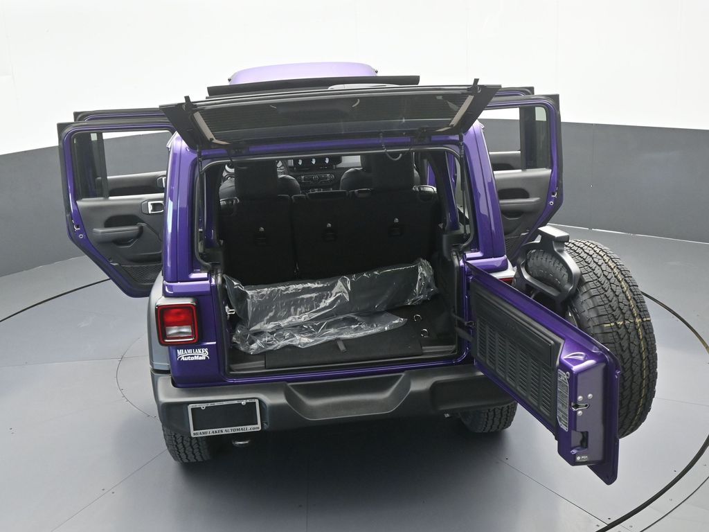 New 2026 Reign Jeep Sport S image 63