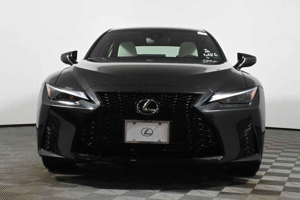 2025 Lexus IS 350 10