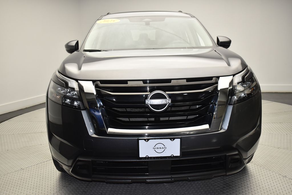 Thumbnail: 2025 Nissan Pathfinder - 2