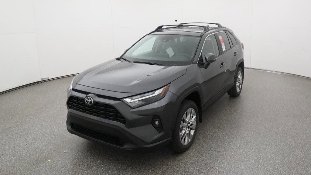 Thumbnail: 2025 Toyota RAV4 - 19