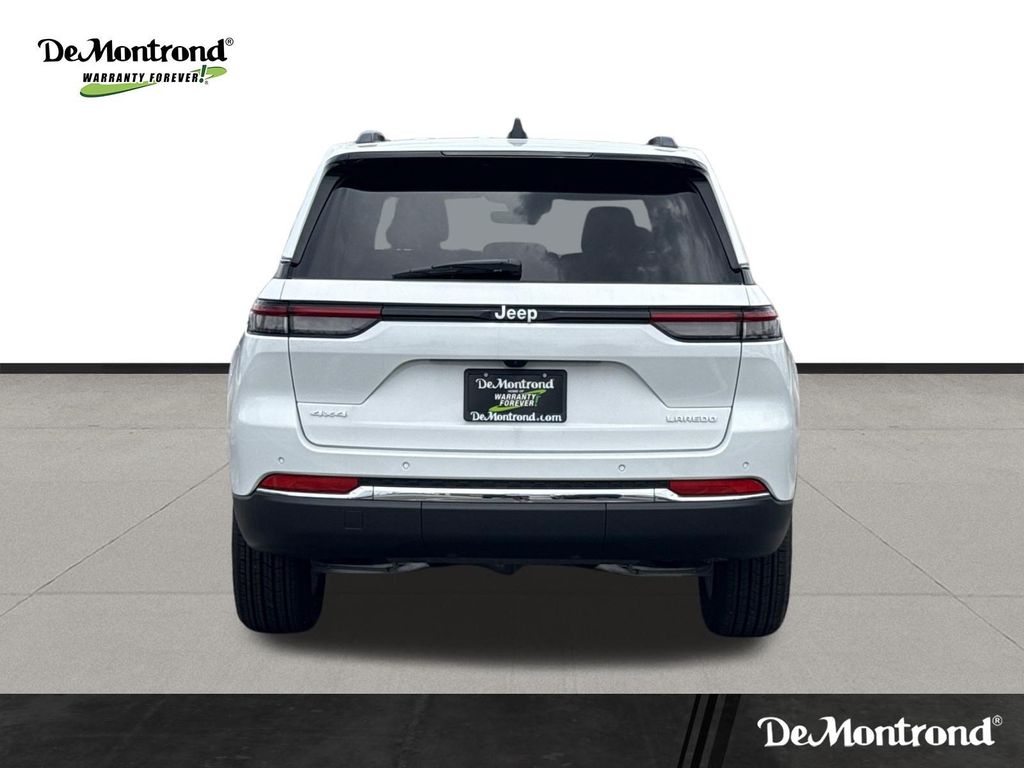 2026 Jeep Grand Cherokee Laredo - 5