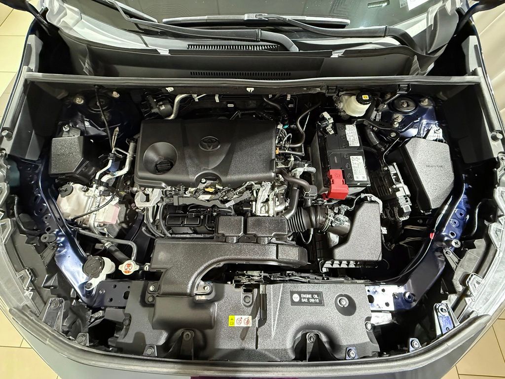 Thumbnail: 2020 Toyota RAV4 - 10