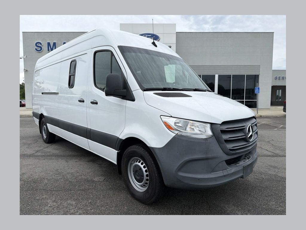 Arctic White 2021 Mercedes-Benz Sprinter Van 4X2 9-Speed Automatic
