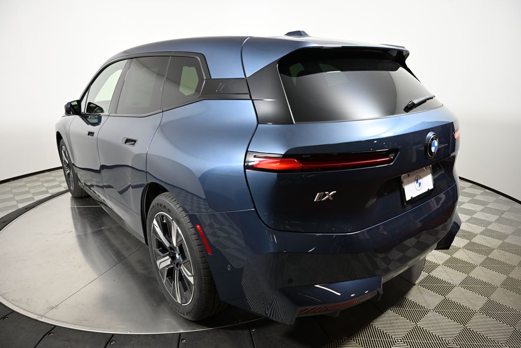 Thumbnail: 2026 BMW iX - 3