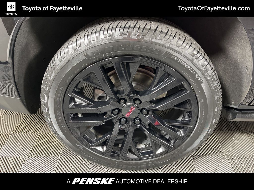 Thumbnail: 2021 GMC Yukon - 17