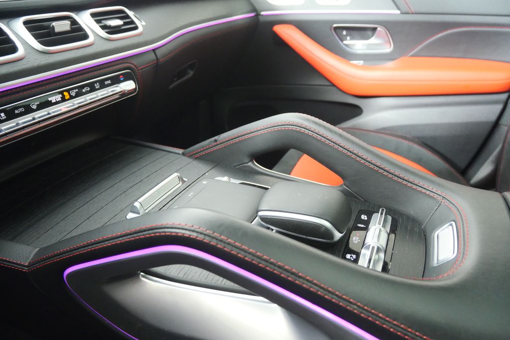 Thumbnail: 2023 Mercedes-Benz GLE - 25