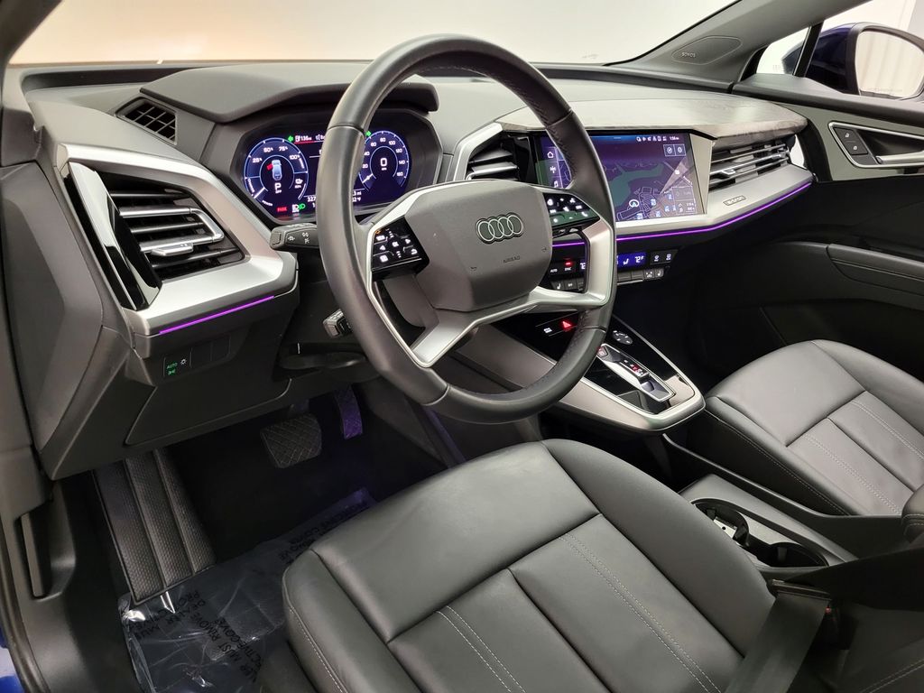 Thumbnail: 2023 Audi Q4 e-tron - 30