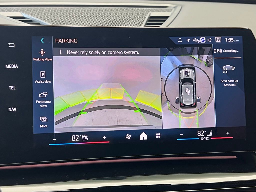 Thumbnail: 2025 BMW X1 - 14