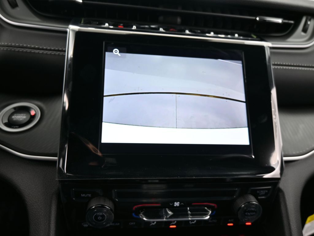 New 2025 Bright White Clearcoat Jeep Laredo image 21