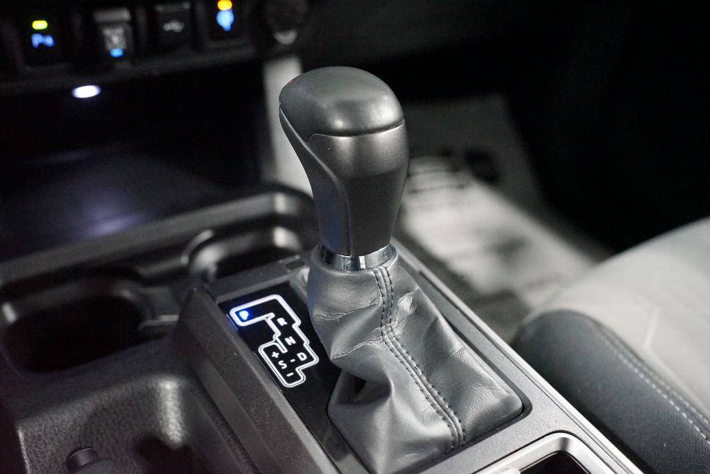 Thumbnail: 2023 Toyota Tacoma - 18