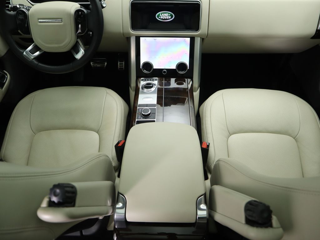 Thumbnail: 2021 Land Rover Range Rover - 16