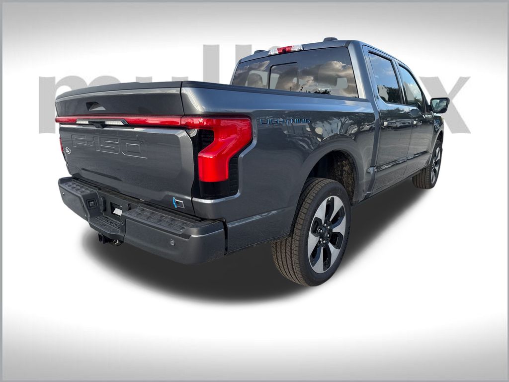 2025 Ford F-150 Lightning Platinum photo 12