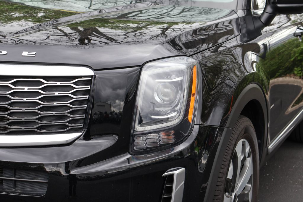 2021 Kia Telluride S 3