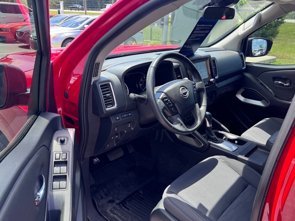 2024 Nissan Frontier Crew Cab SV 4x4