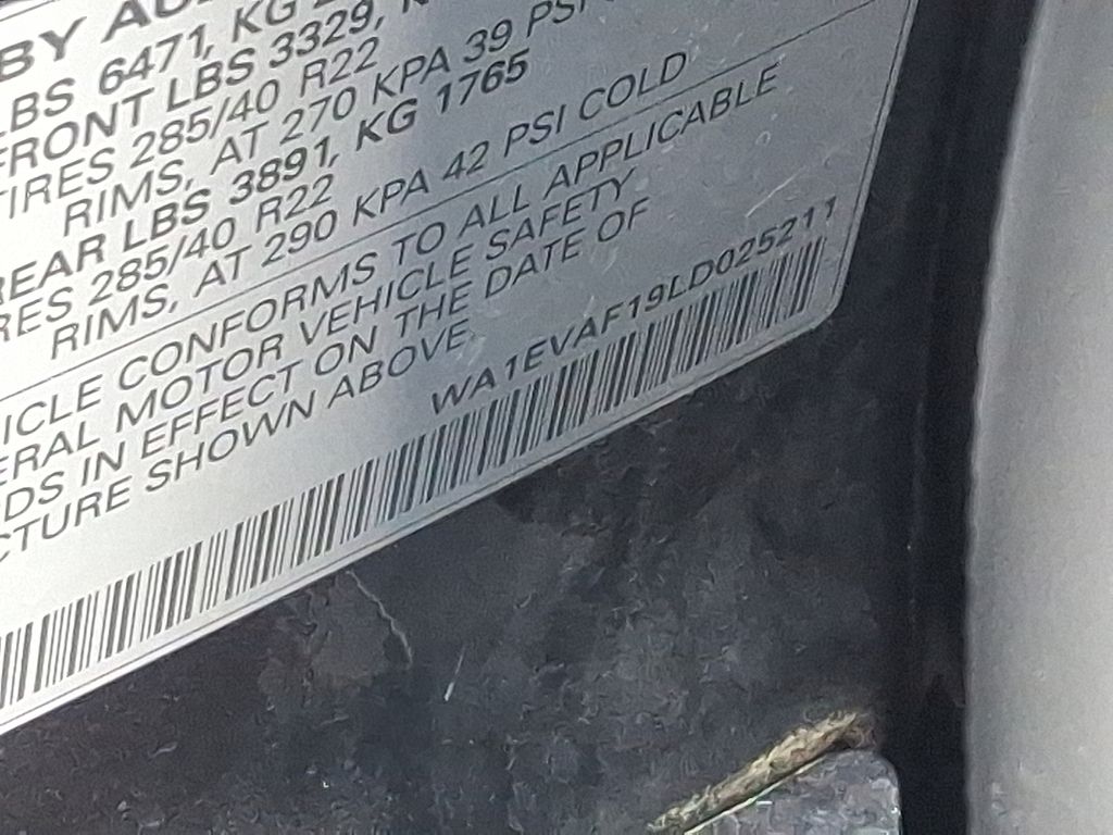 Thumbnail: 2020 Audi Q8 - 27