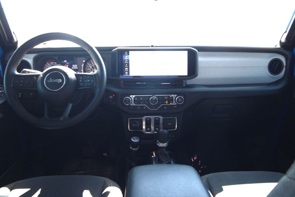 Used 2024 Jeep Wrangler SUV