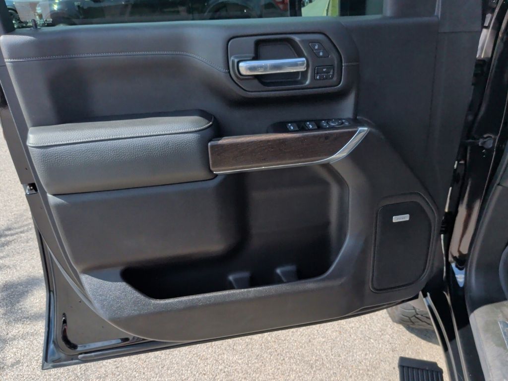 2022 GMC Sierra 2500HD Denali Black at AutoSavvy Houston Northwest