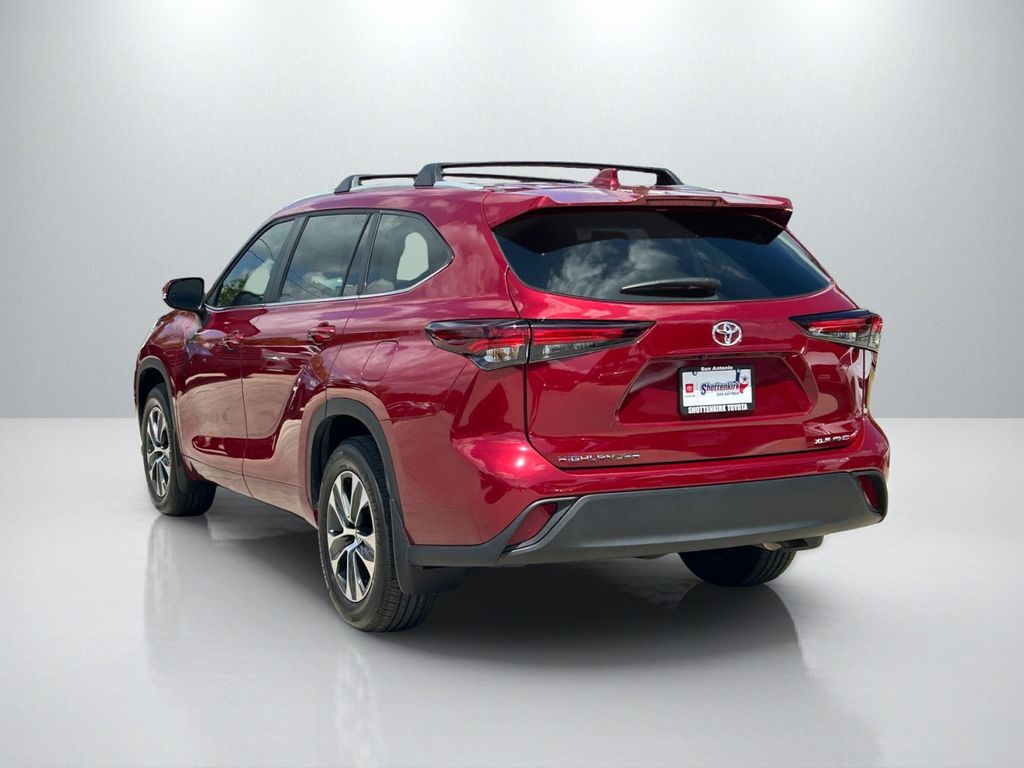 Used 2026 Toyota Highlander SUV