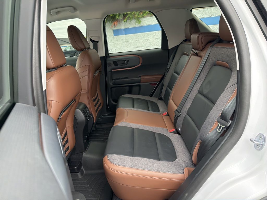 Thumbnail: 2022 Ford Bronco Sport - 19