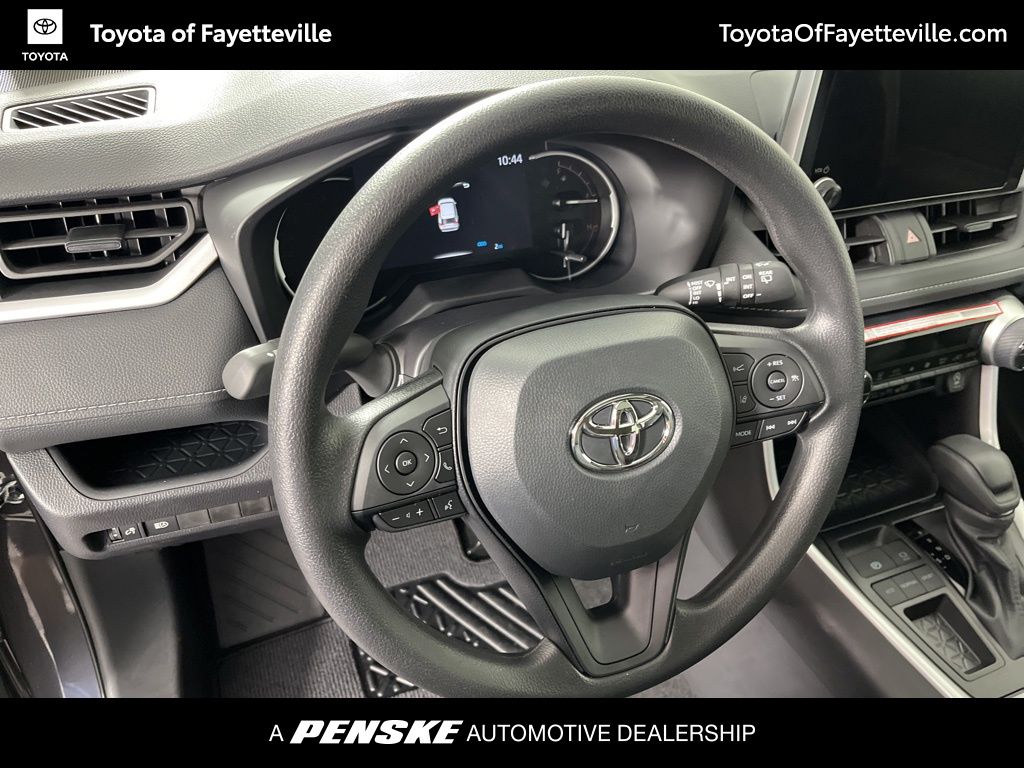 Thumbnail: 2025 Toyota RAV4 - 24
