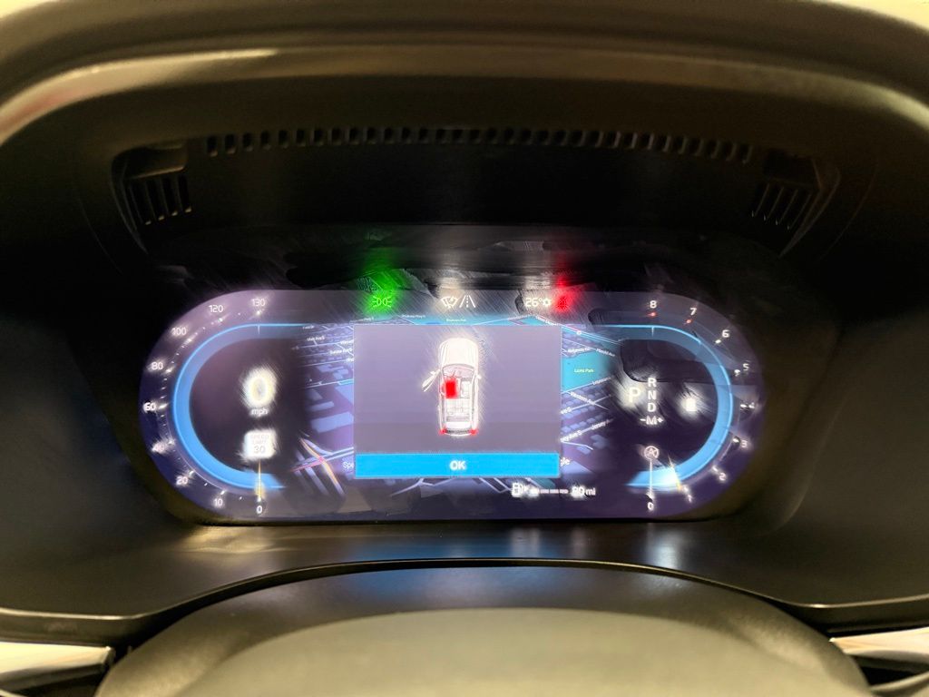 Thumbnail: 2023 Volvo XC60 - 15