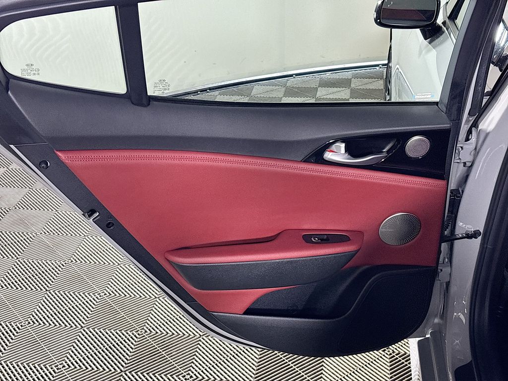 2022 Kia Stinger GT-Line