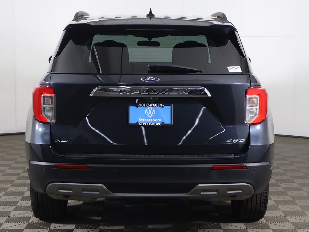 Used 2024 Blue Ford XLT image 11