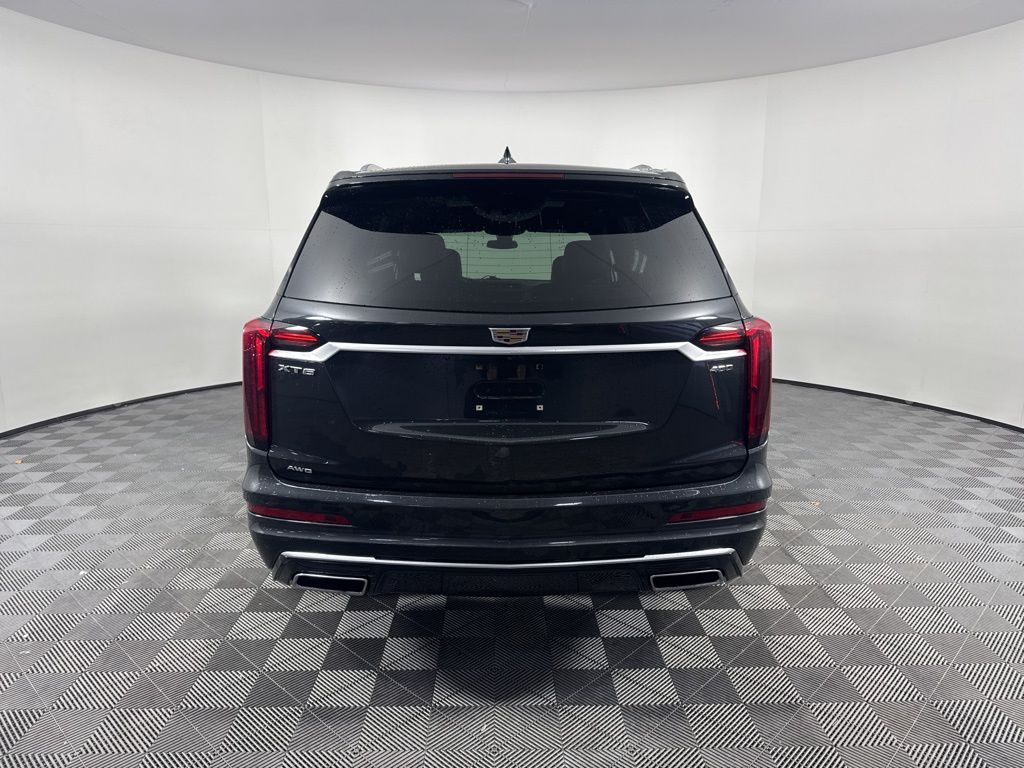 Thumbnail: 2020 Cadillac XT6 - 6