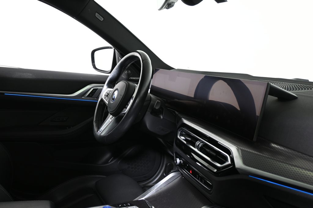 Thumbnail: 2024 BMW i4 - 8