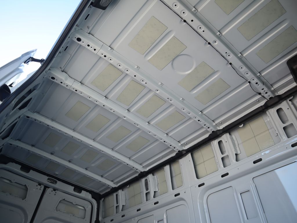 Thumbnail: 2025 Mercedes-Benz Sprinter - 27