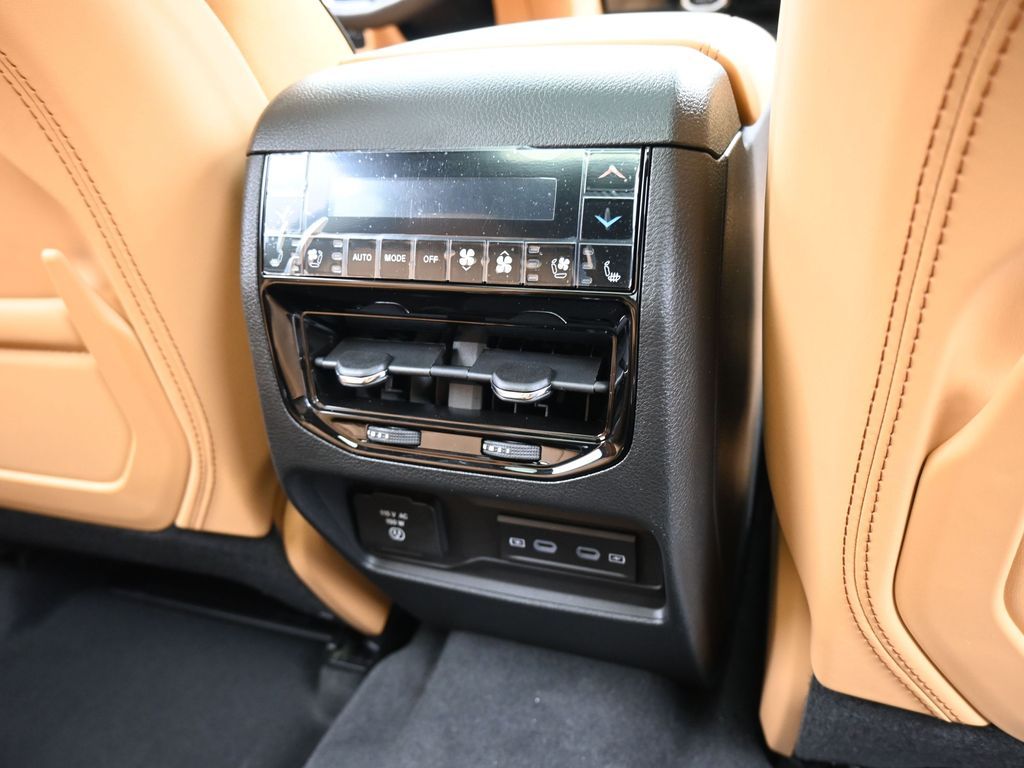 New 2026 Bright White Clearcoat Jeep Summit image 40