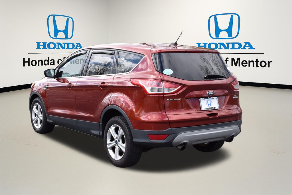 Thumbnail: 2015 Ford Escape - 3