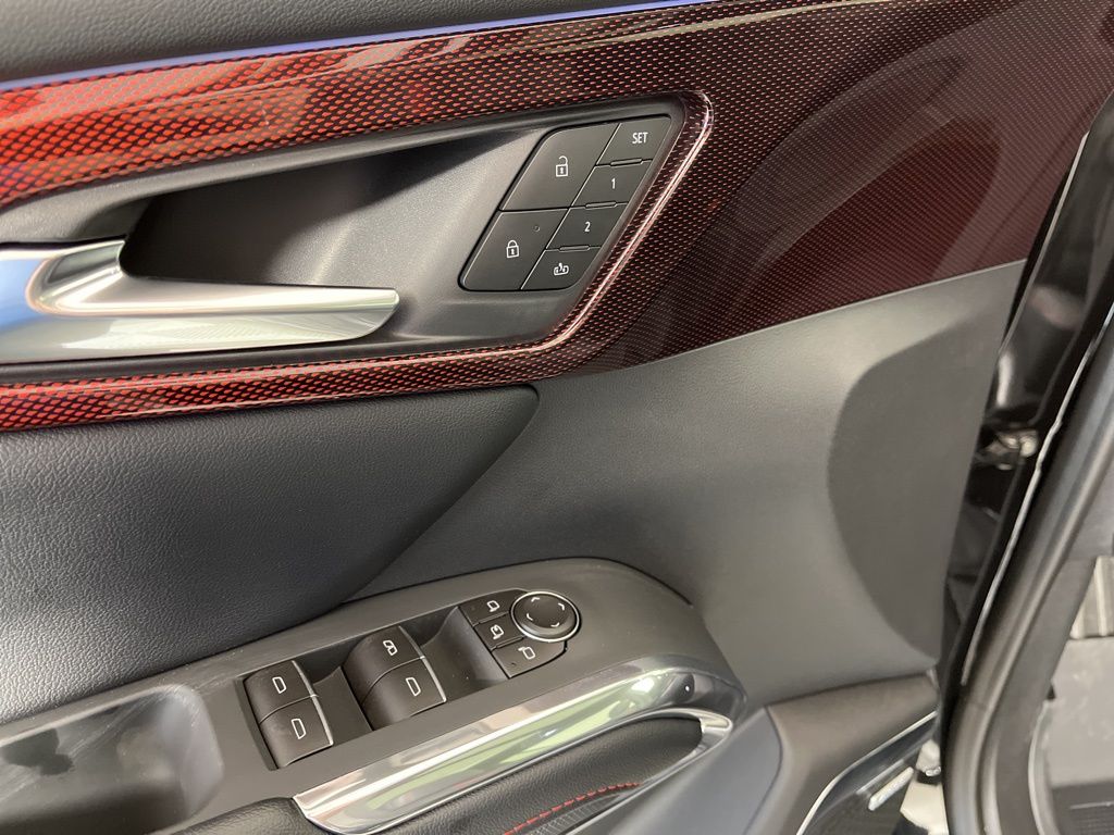 Thumbnail: 2026 Chevrolet Traverse - 32