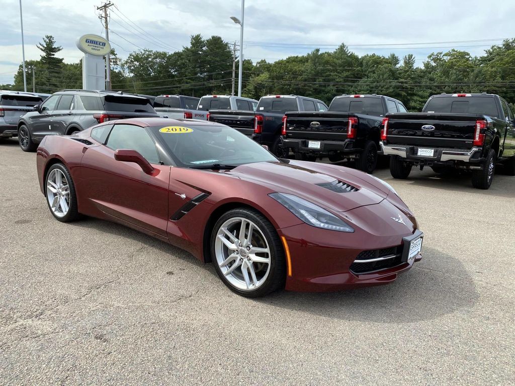Long Beach Red Metallic Tintcoat 2019 Chevrolet Corvette Coupe Rear-Wheel Drive 8-Speed Automatic