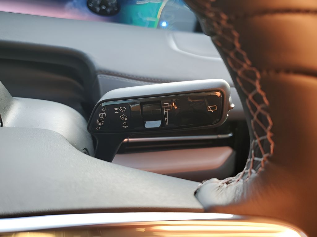 Used Car 2025 Lincoln Navigator L  Reserve For Sale Under $100,000 In Austin, Texas