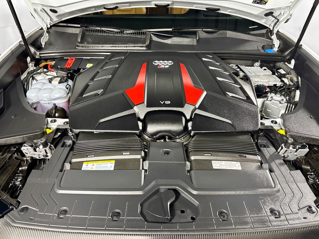 2025 Audi RS Q8 performance 4.0T