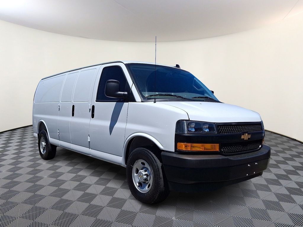 Summit White 2025 Chevrolet Express Cargo 2500 RWD Van Rear-Wheel Drive
