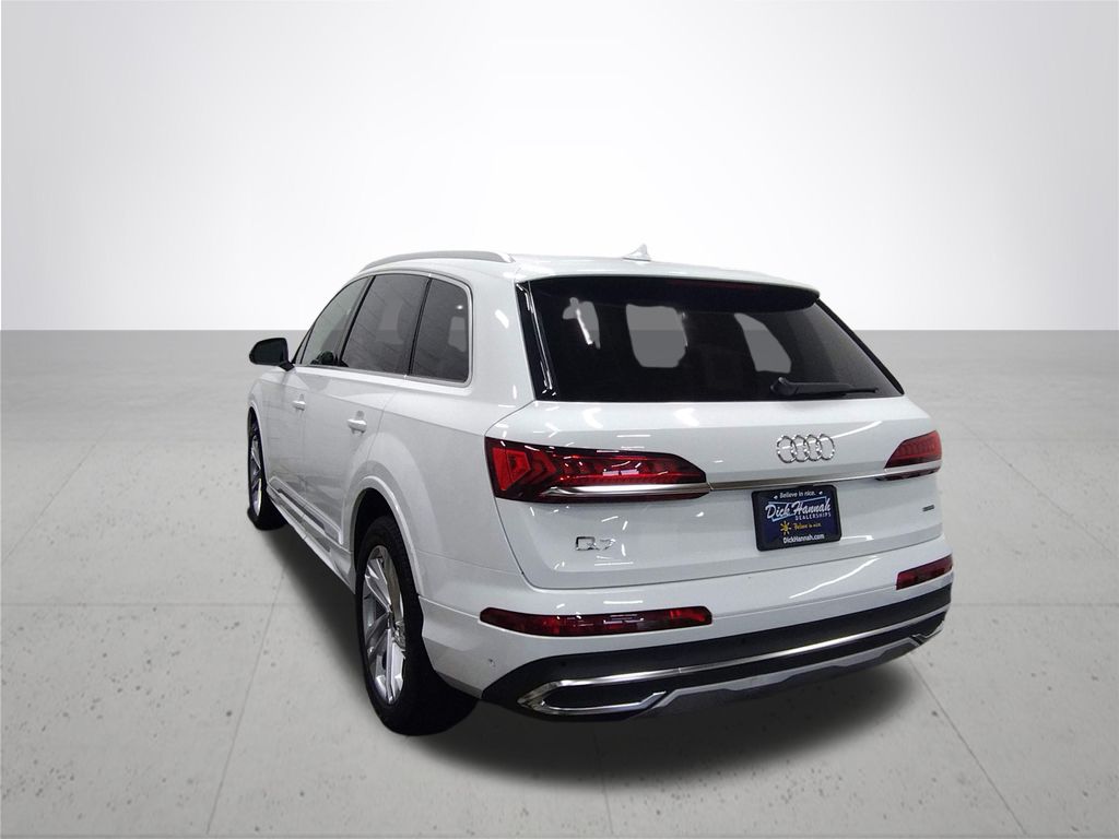 2024 Audi Q7 55 Premium Plus