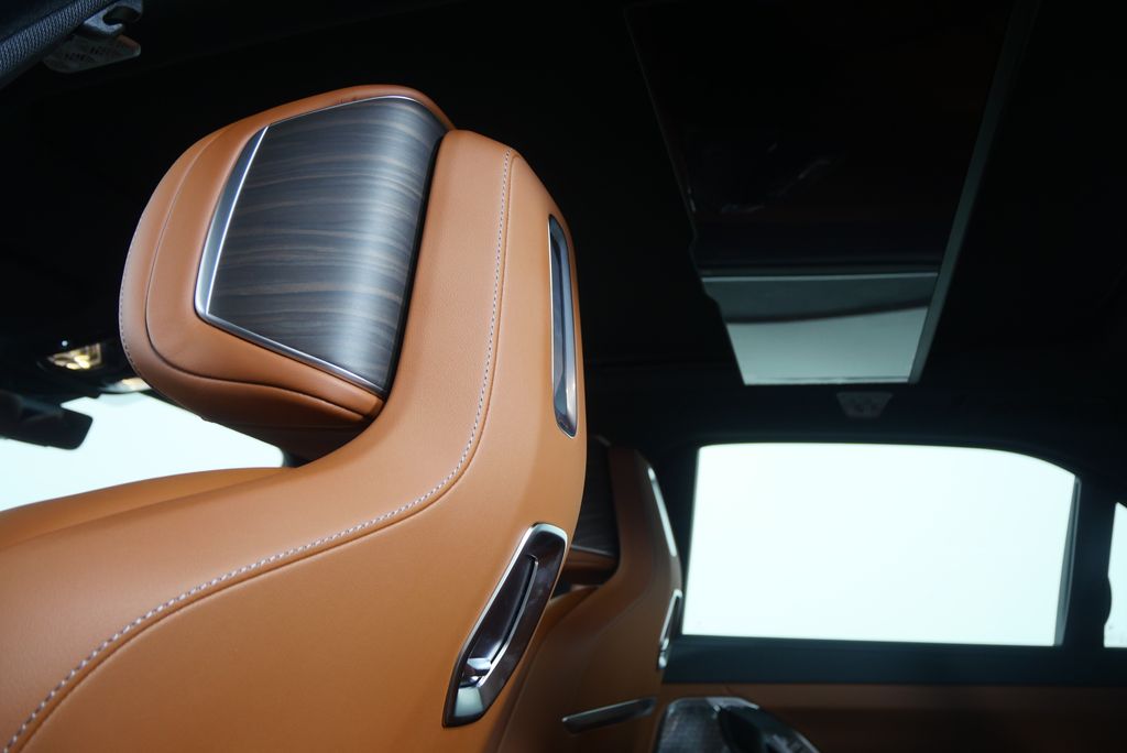 Thumbnail: 2026 BMW i7 - 17