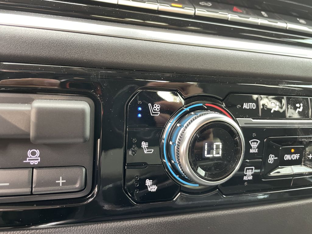 new 2025 GMC Sierra 2500HD car, priced at $75,148