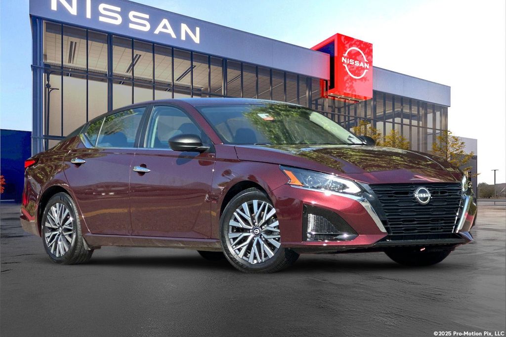 2025 Nissan Altima