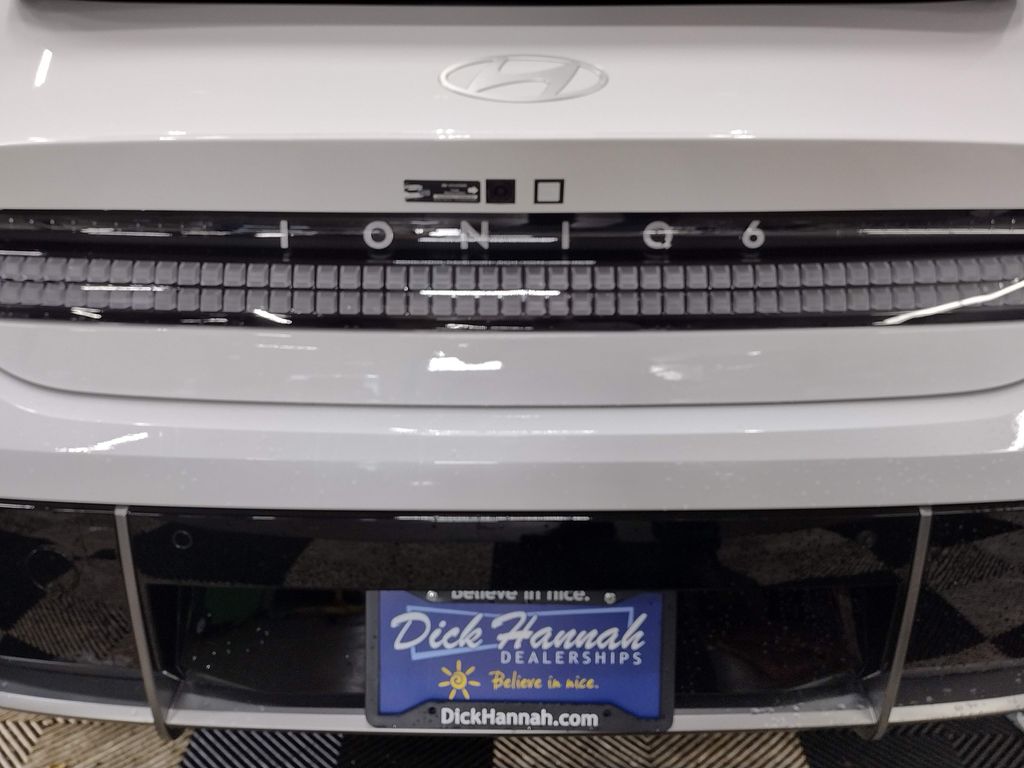 2025 Hyundai IONIQ 6 SEL