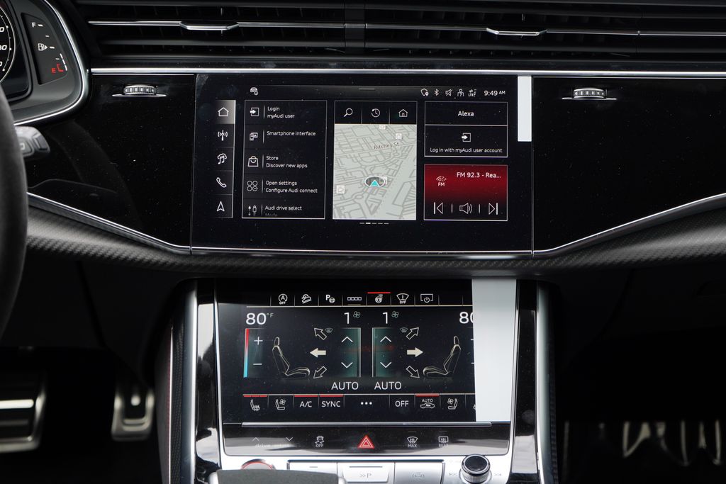 Thumbnail: 2026 Audi RS Q8 - 10