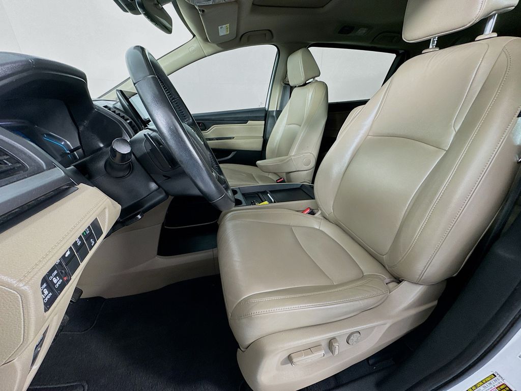 Used Car 2020 Honda Odyssey  Ex-l For Sale Under $30,000 In Austin, Texas