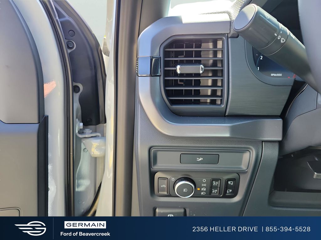 New 2026 White Ford XLT image 15