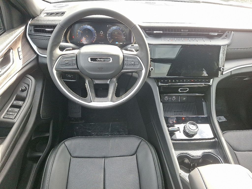 New 2026 Jeep Grand Cherokee SUV