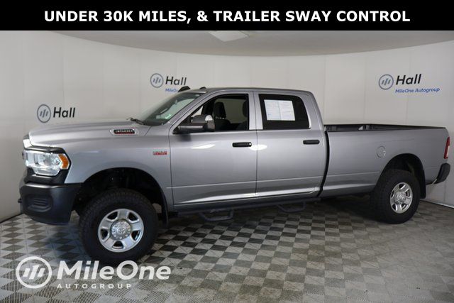 2022 RAM 3500 Tradesman photo