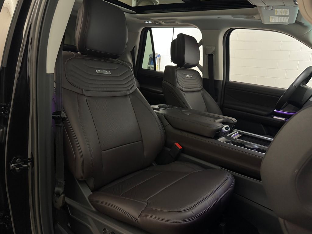 New 2026 Black Ford Platinum image 34